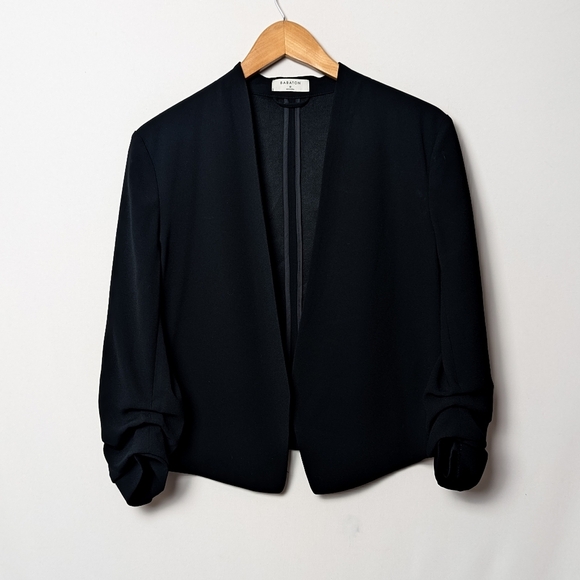 ARITZIA BABATON Power Hip Crop Blazer Black 12 - Picture 12 of 15